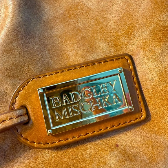 Elegant Badgley Mischka Saddle Tan Leather Shoulder Bag NOW $44 - Picture 3 of 9